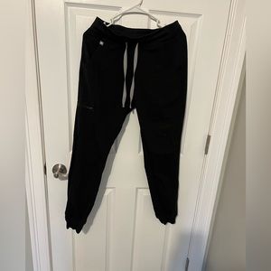 Figs joggers black